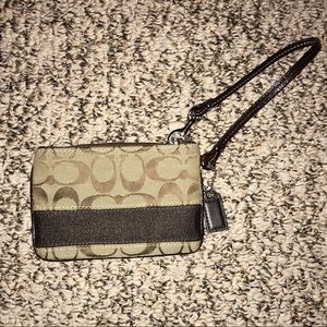 Coach wristlet/clutch